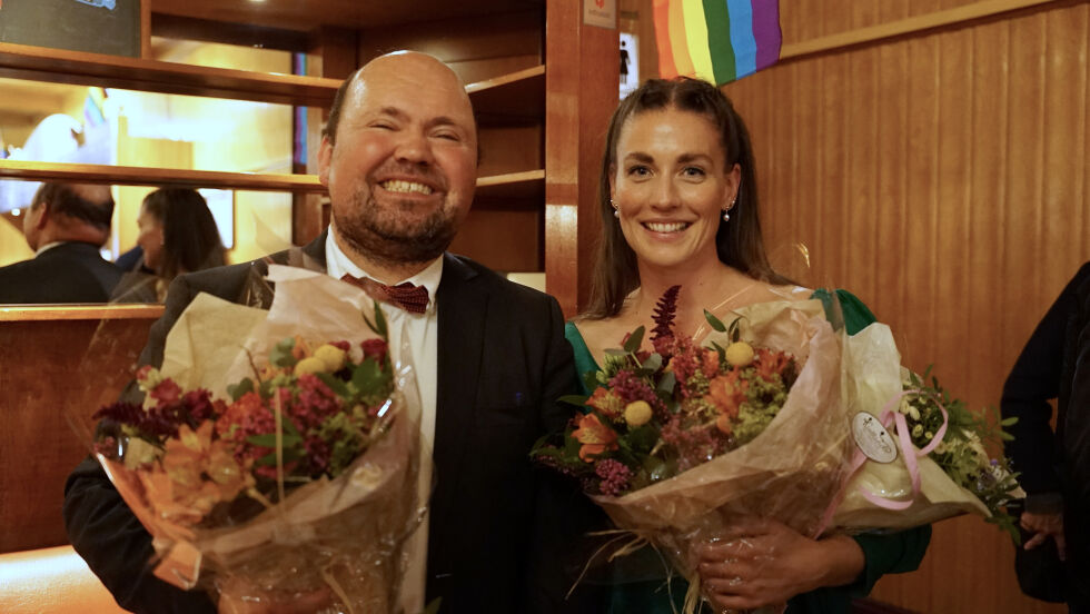 Ola Henningsen og regissør Ragnhild Nøst Bergem tildelt Jonasprisen. Her fotografert på festpremieren på Gimle kino.
 Foto: Olivier Stene Johansen