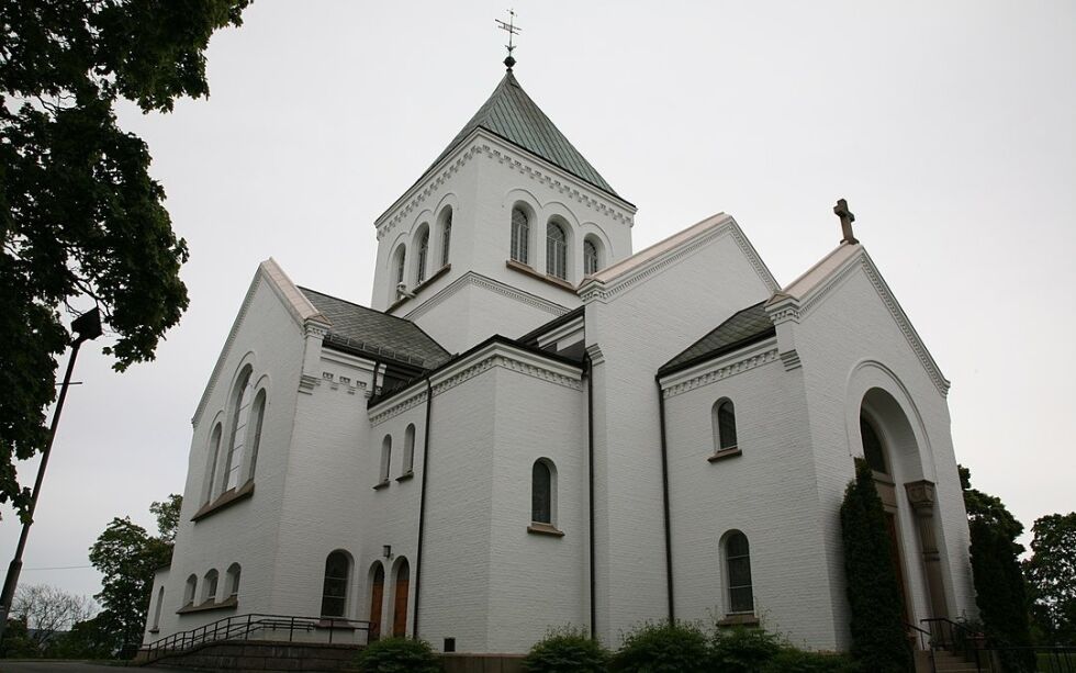 Ullern Kirke
 Foto: Av Hans A. Rosbach – Eget verk, CC BY-SA 3.0, https://commons.wikimedia.org/w/index.php?curid=2174001